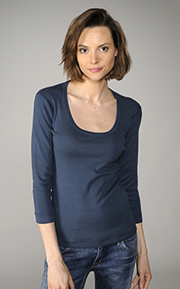 Three Dots Classic 3/4 Sleeve Scoop Neck Tee